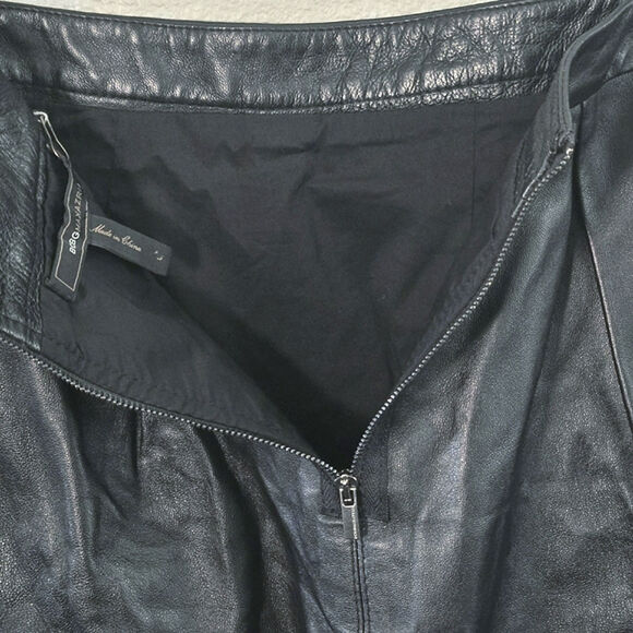 BCBGMaxAzria Women’s Leather Skirt Size Large Black Minimalist Luxe - Picture 9 of 15